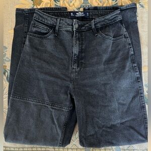 Hollister Ultra High-Rise Dad Jean